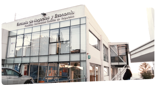 Escuela de Negocios y Economía