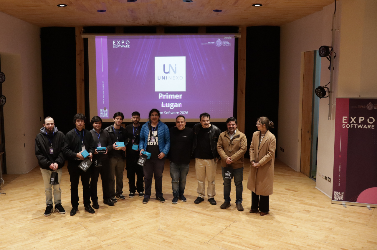 Estudiantes de ingeniería comercial e informática ganan Expo Software 2026 